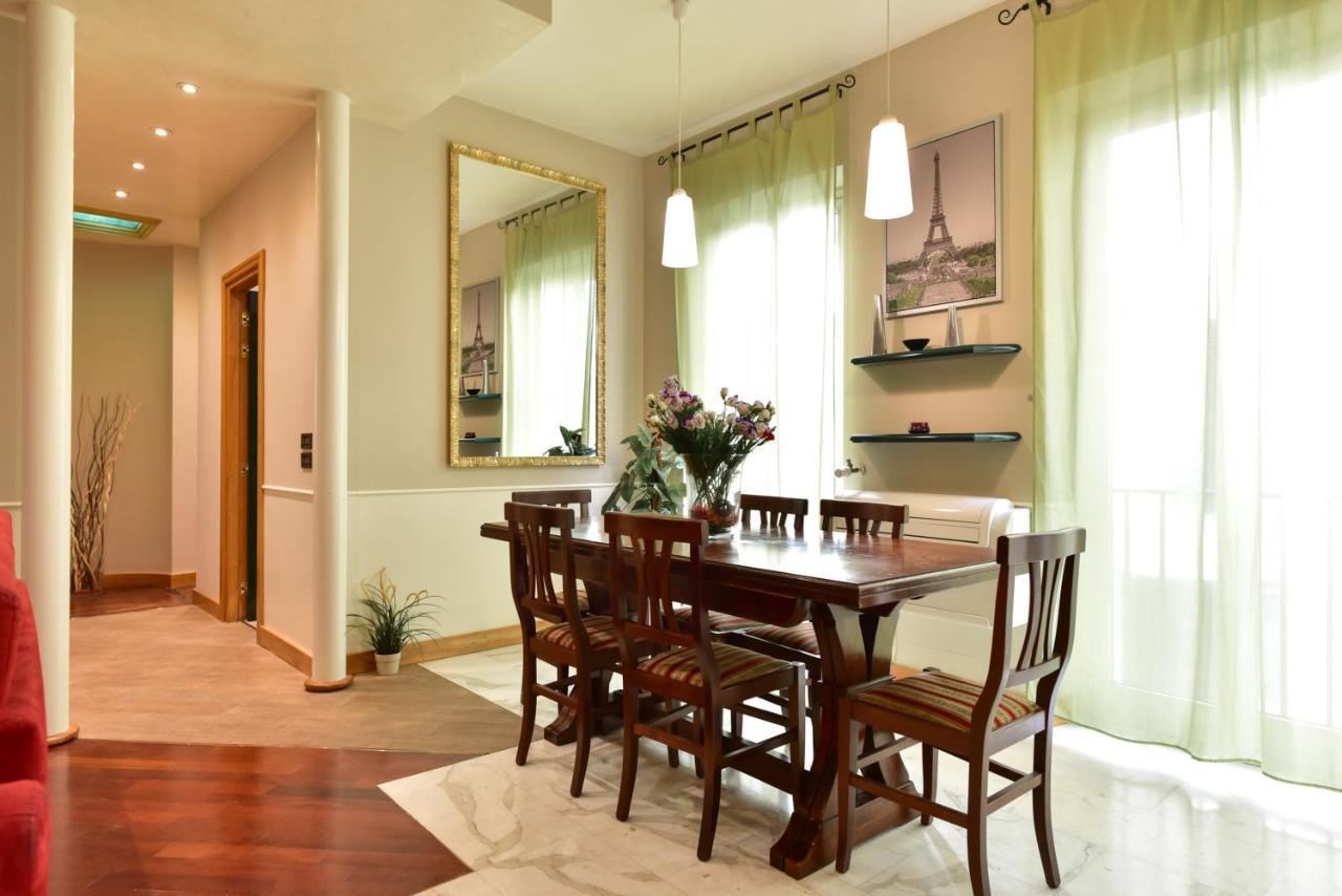 Elegant & Cozy Apartment In The Heart Of Roma Dış mekan fotoğraf