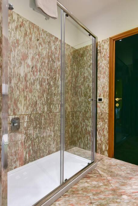 Elegant & Cozy Apartment In The Heart Of Roma Dış mekan fotoğraf