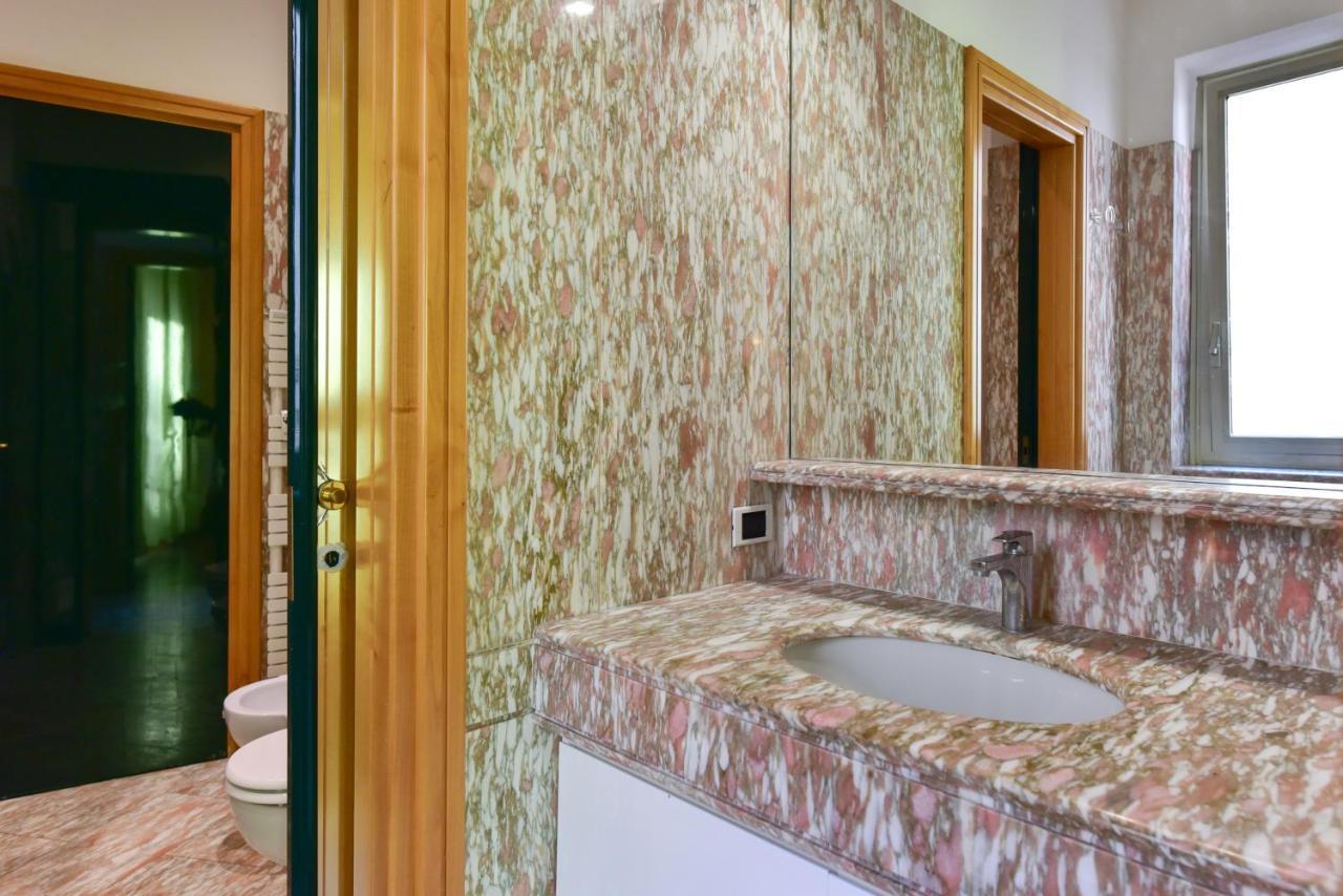 Elegant & Cozy Apartment In The Heart Of Roma Dış mekan fotoğraf